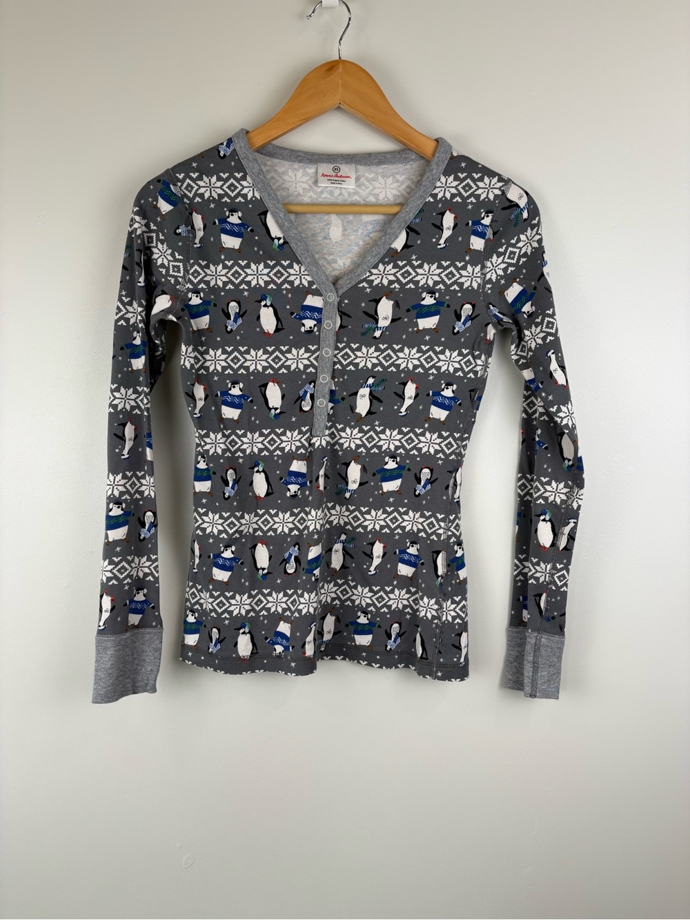Hanna Andersson Women's Henley PJ Top In Organic Cotton Size XS Winter Penguins